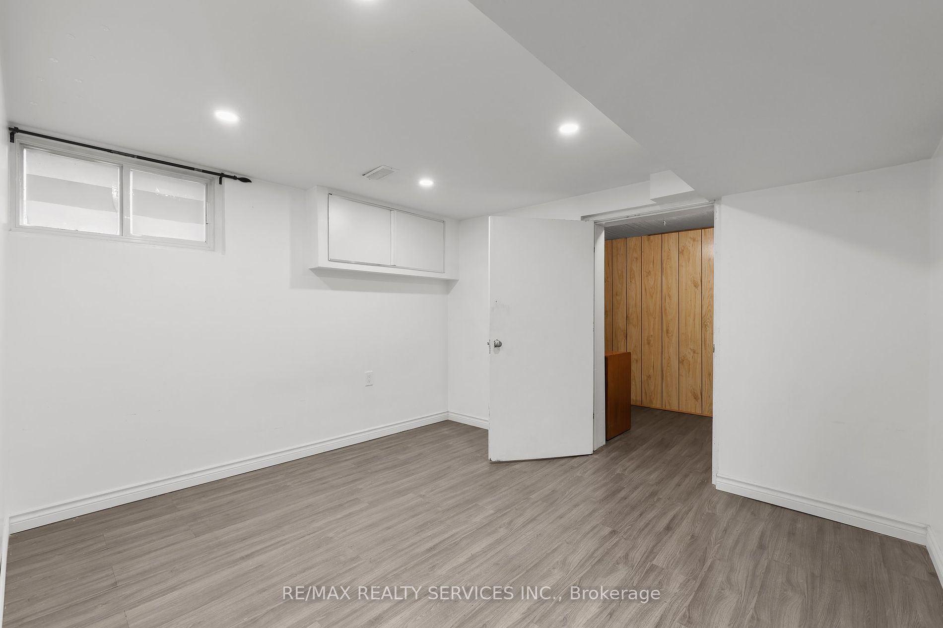 6607 Orchard Avenue
