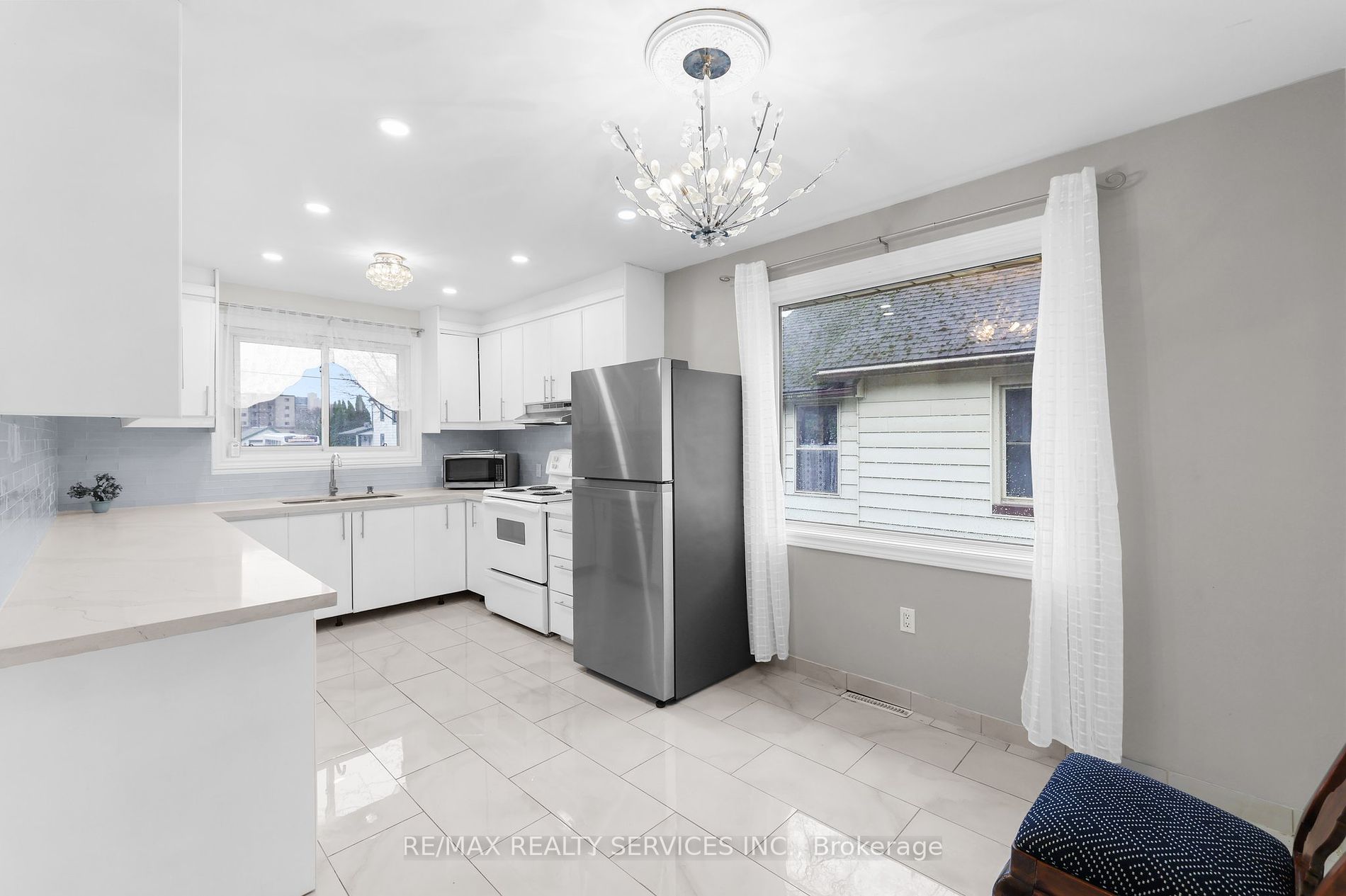 6607 Orchard Avenue