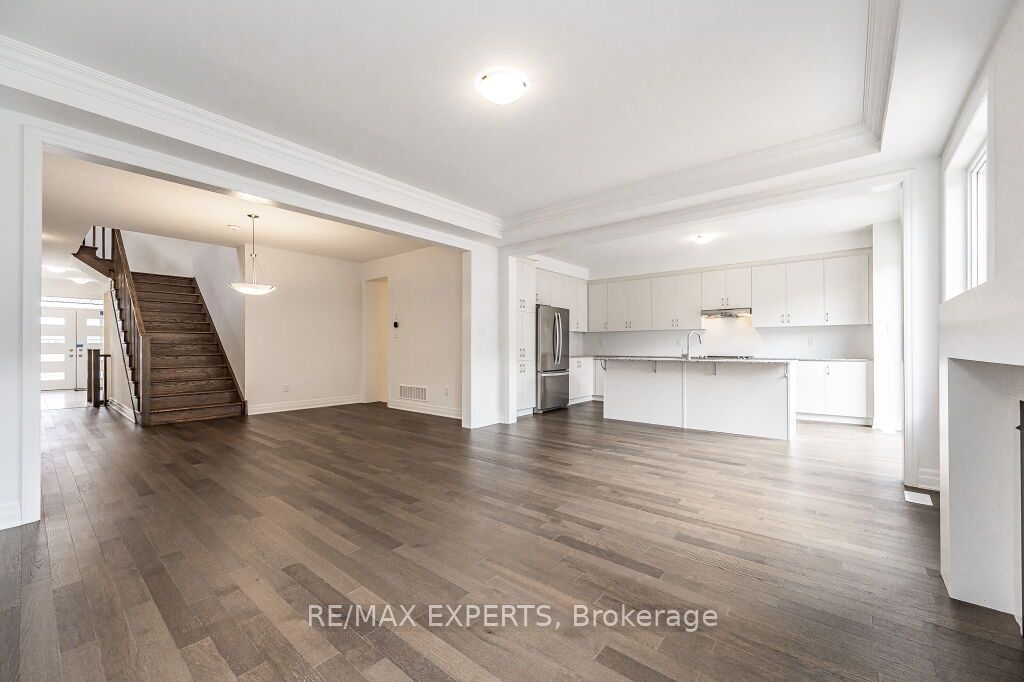 177 Rosenberg Way