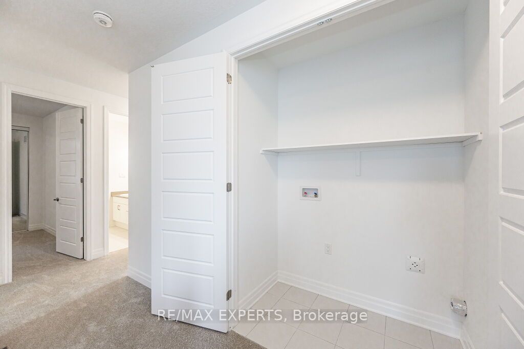 177 Rosenberg Way