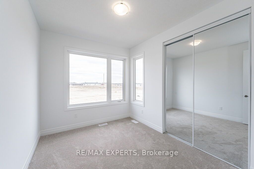 177 Rosenberg Way