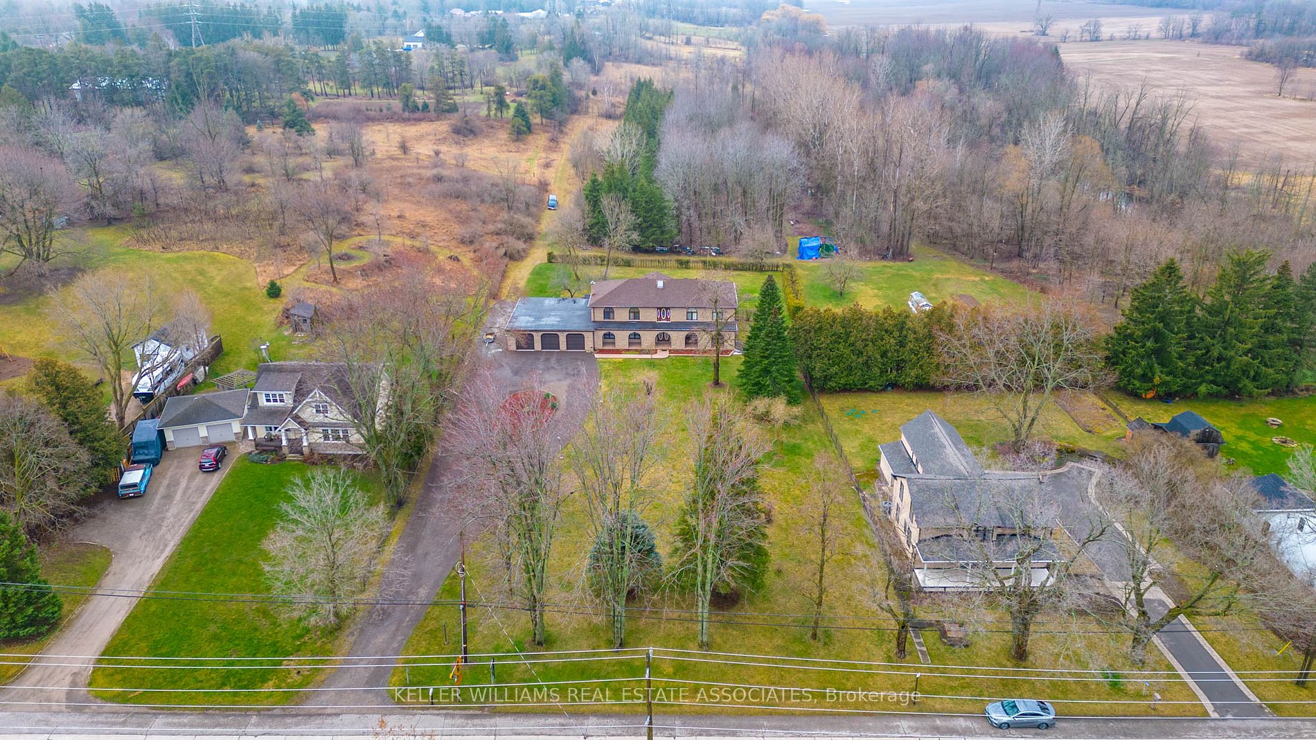 805 Centre Road