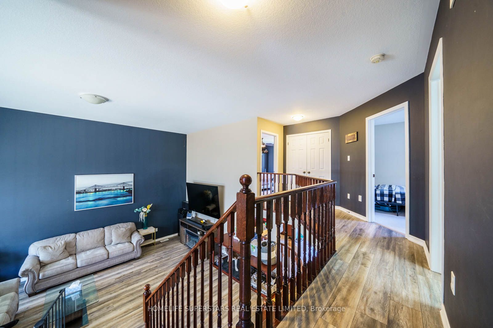 84 Lambert Crescent