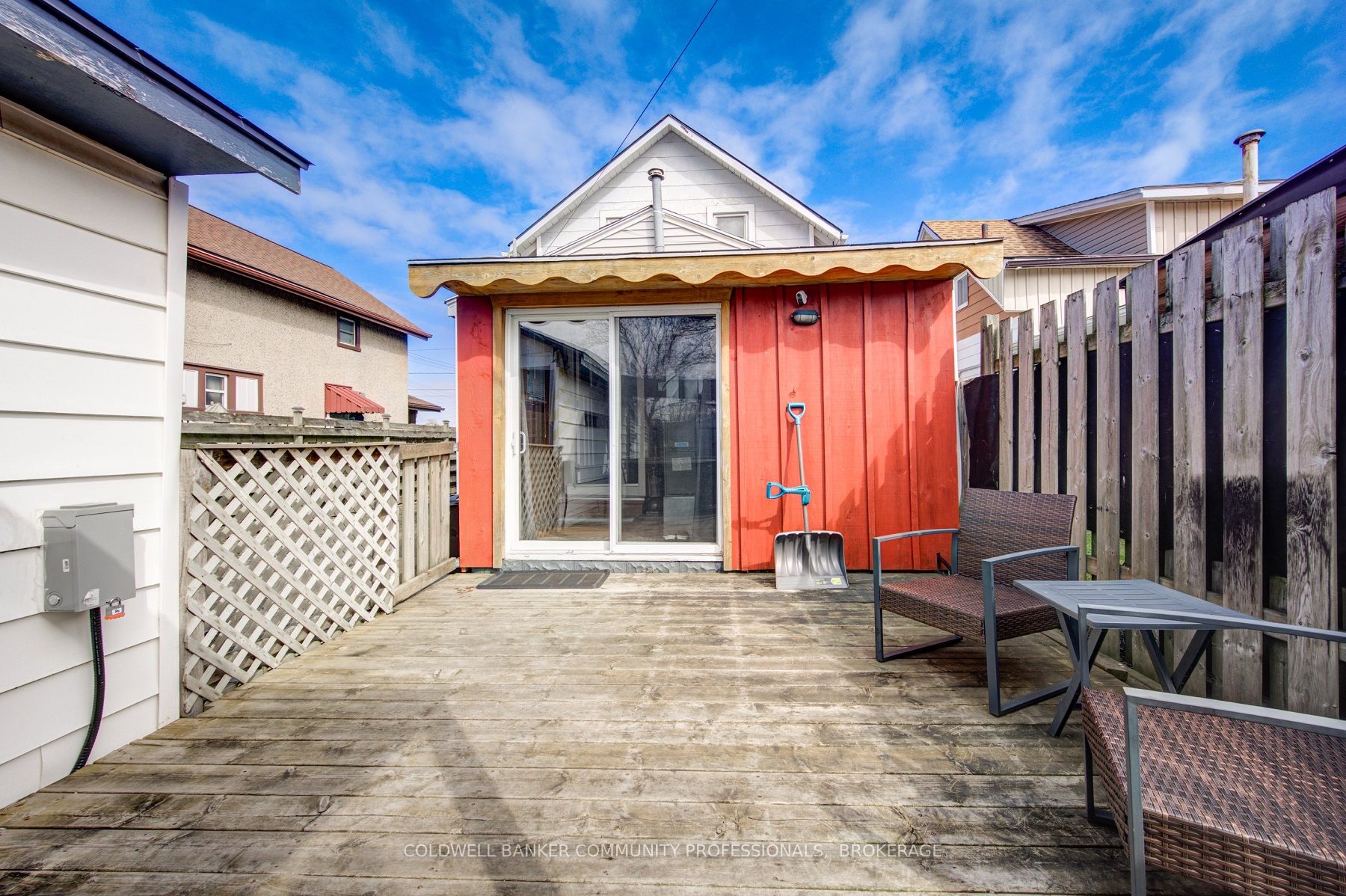 632 STEELE Street