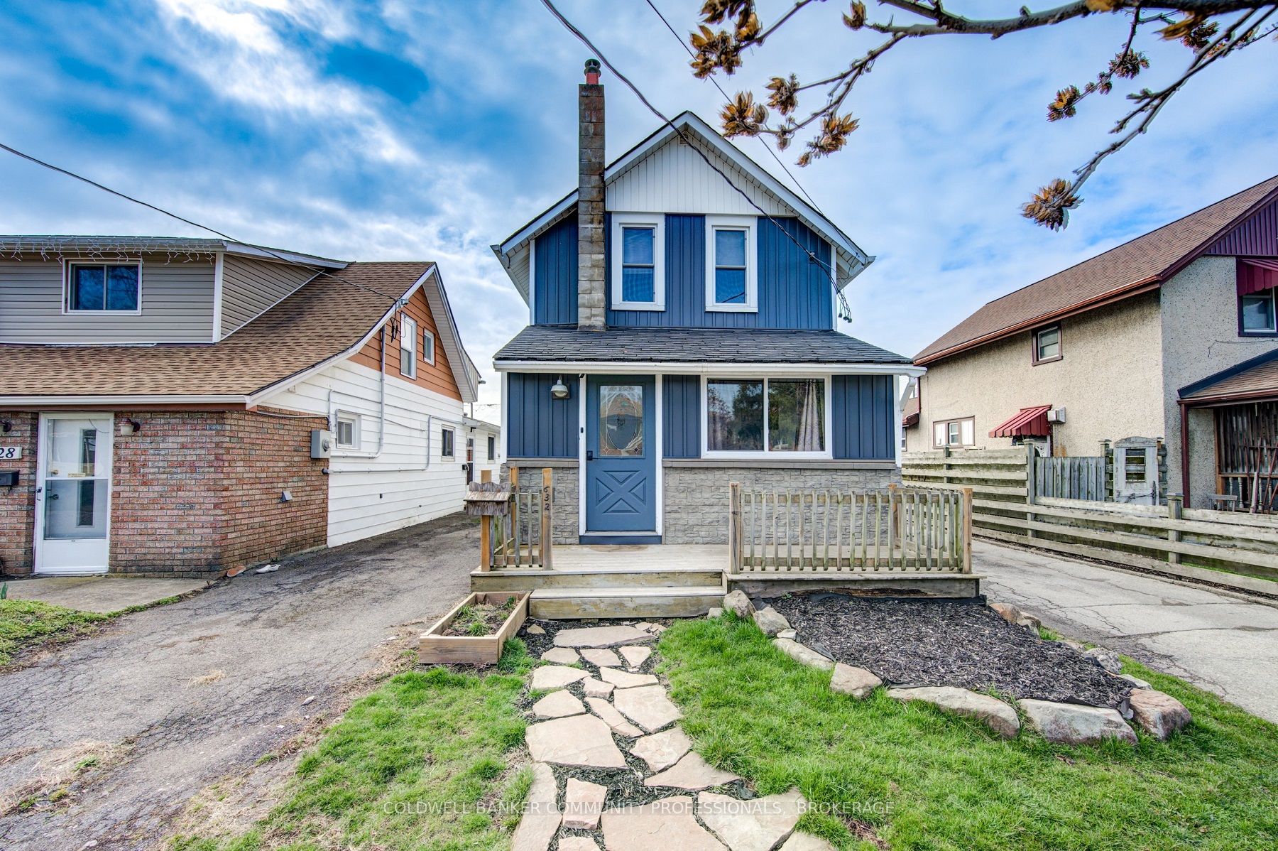632 STEELE Street