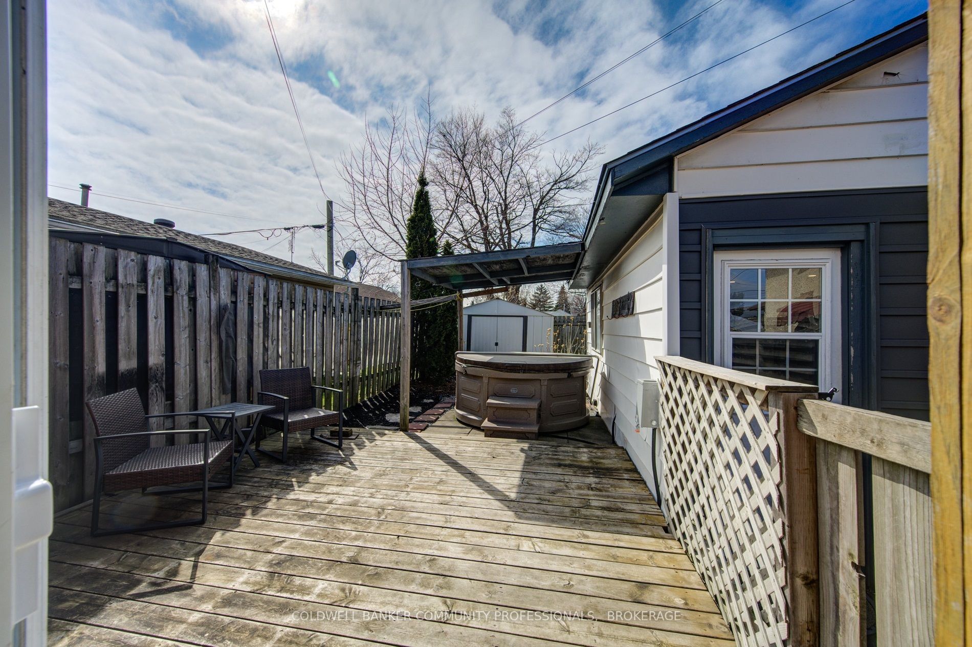 632 STEELE Street