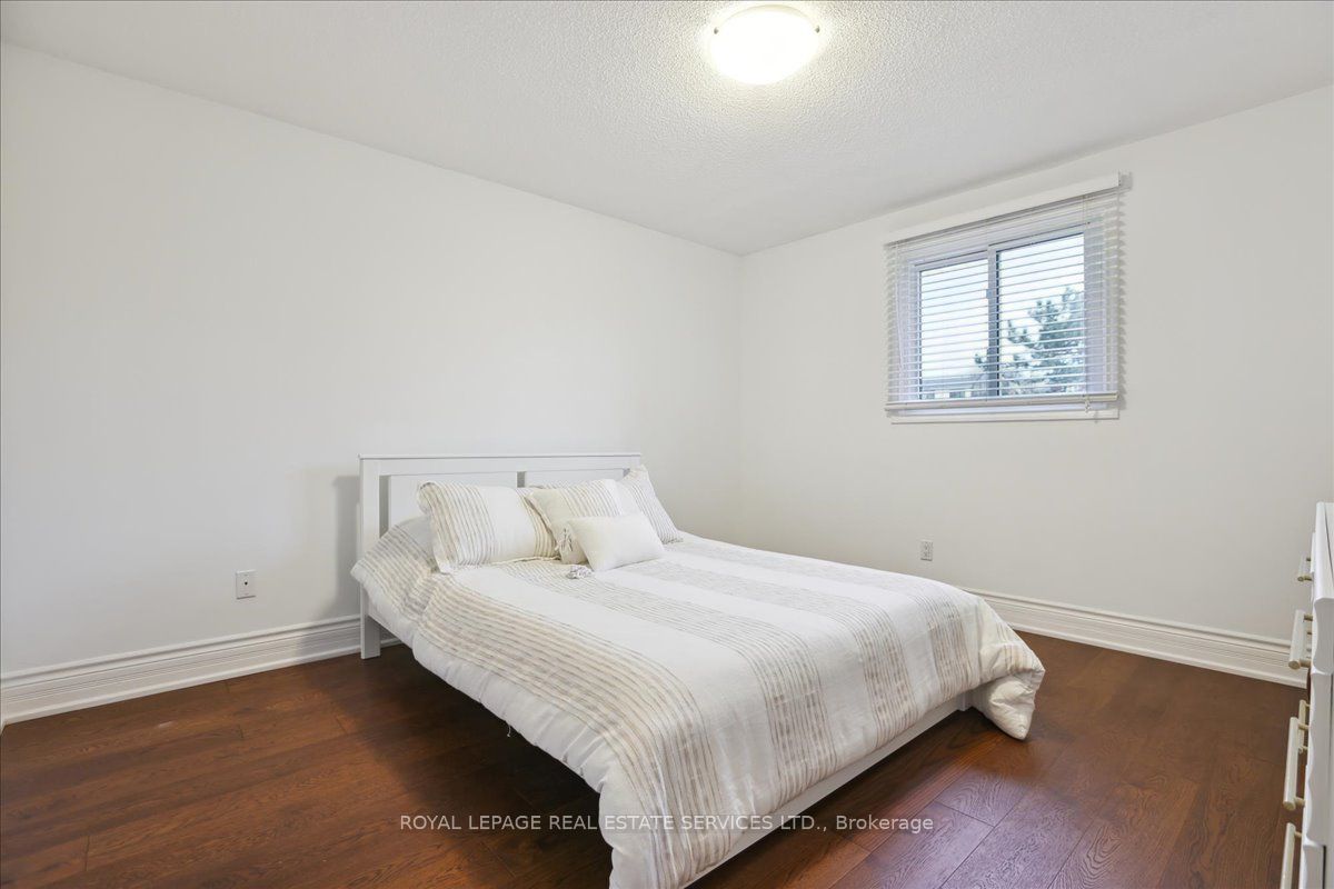 22 Daffodil Crescent