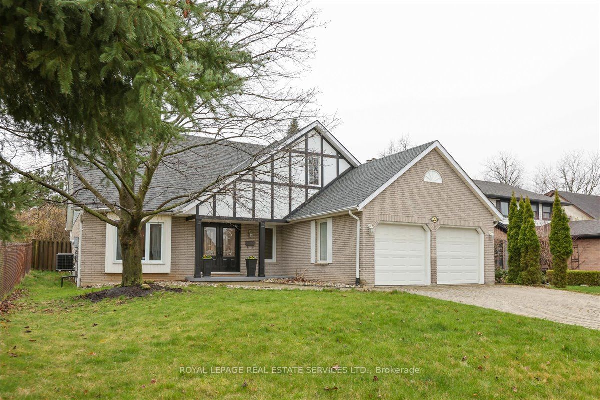 22 Daffodil Crescent