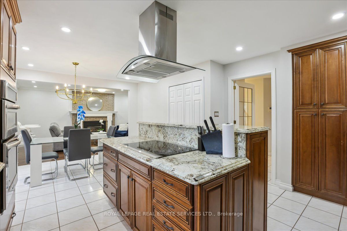 22 Daffodil Crescent
