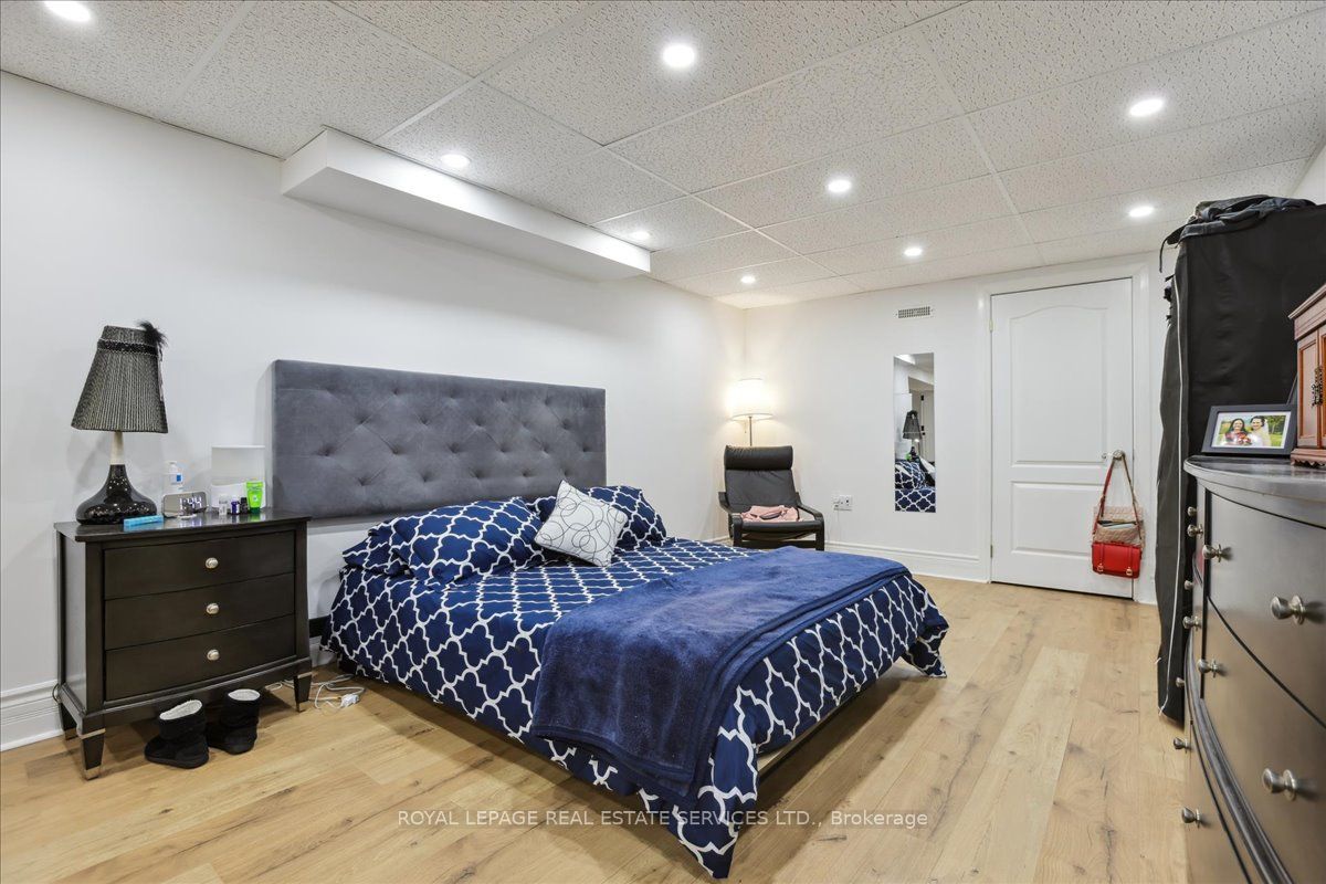 22 Daffodil Crescent
