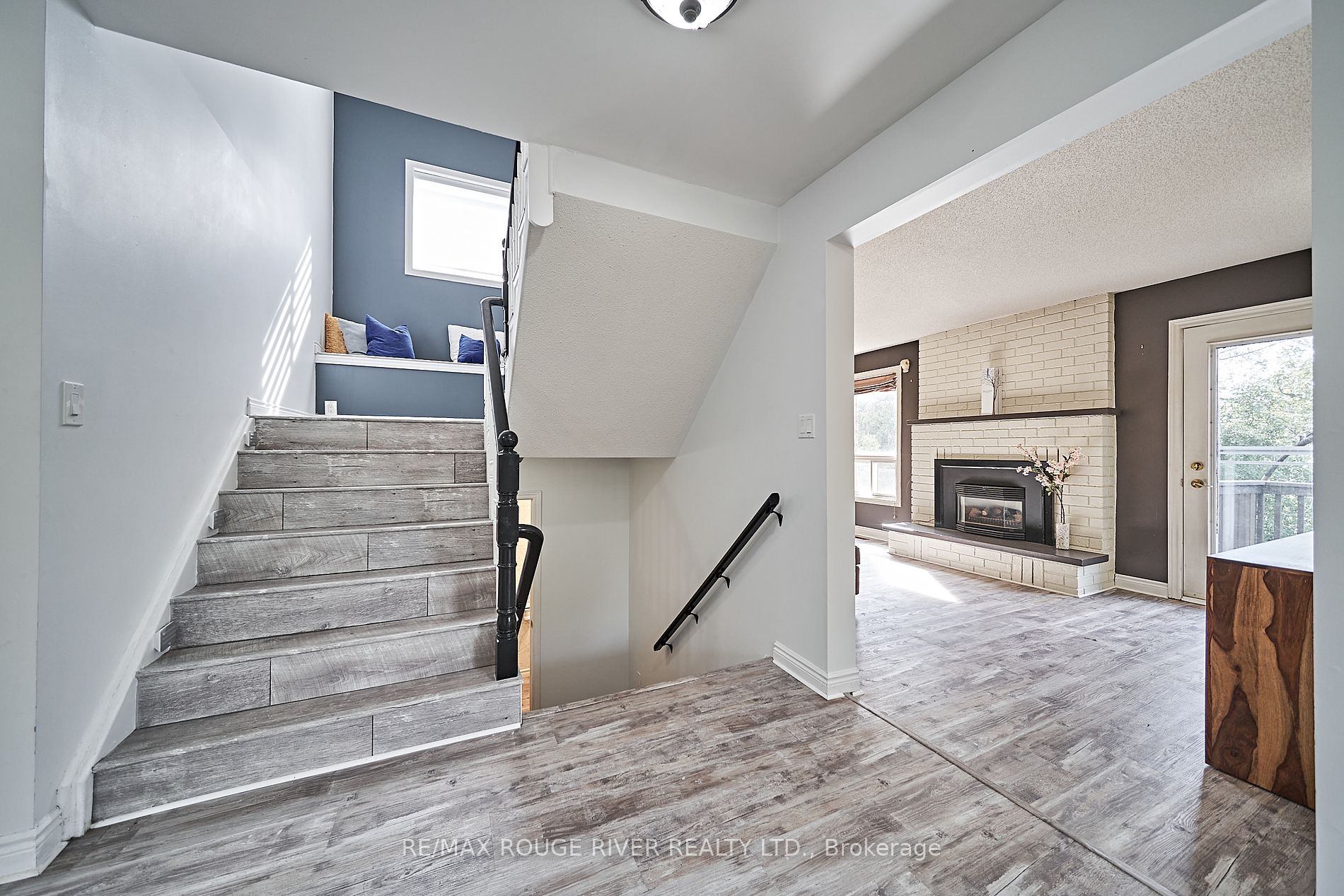 41 Ravine Drive