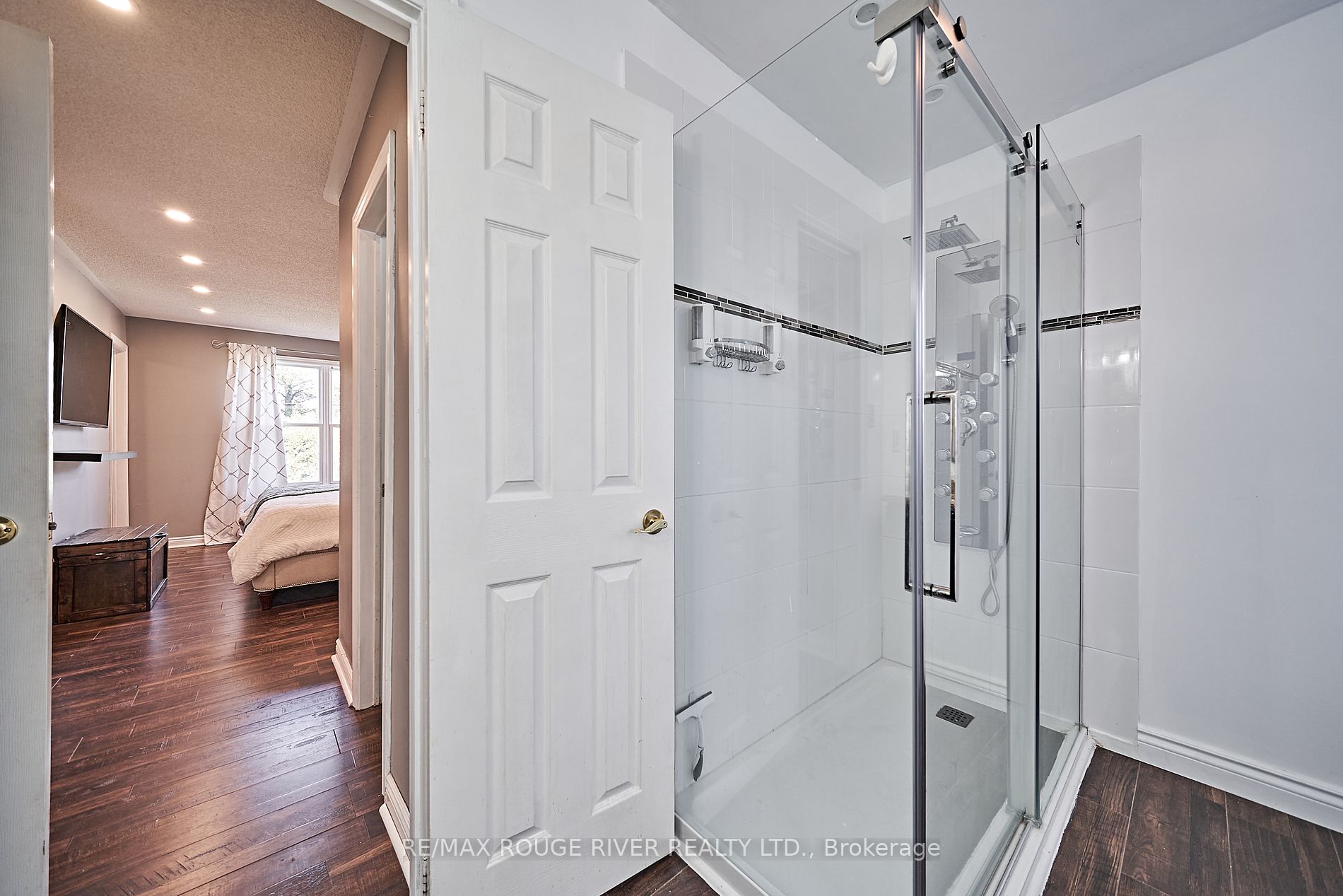 41 Ravine Drive