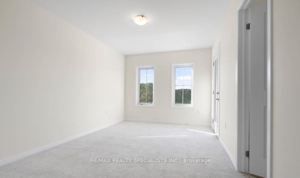 233 Gillespie Dr
