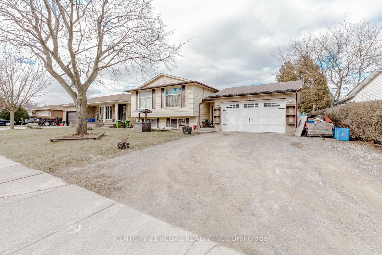 84 Elgar Avenue