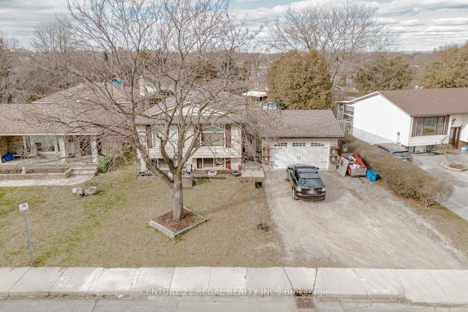 84 Elgar Avenue