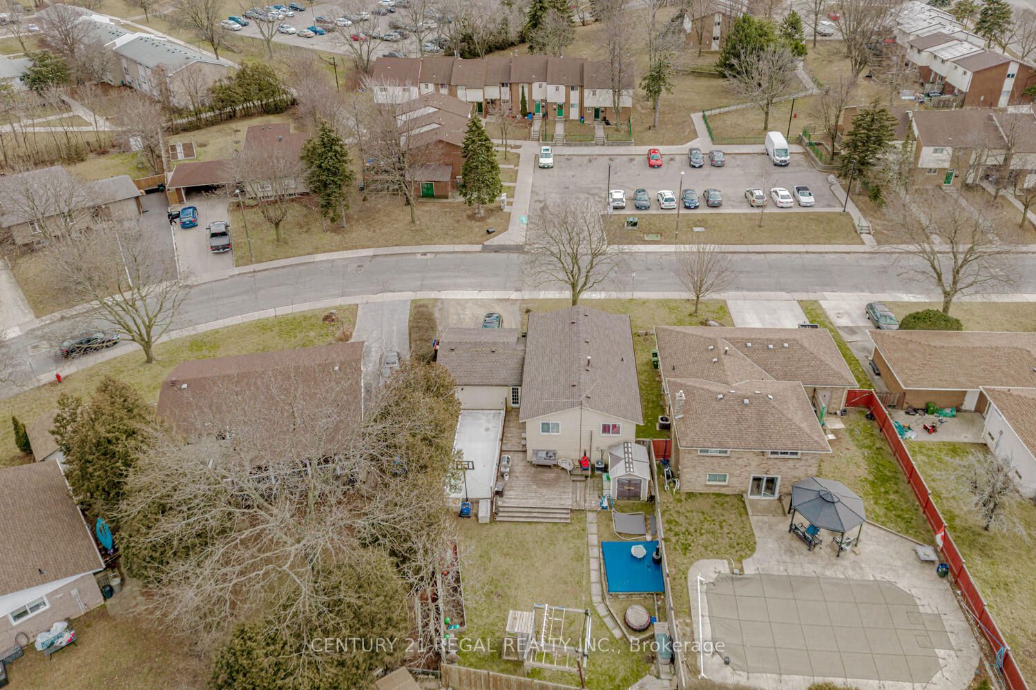 84 Elgar Avenue