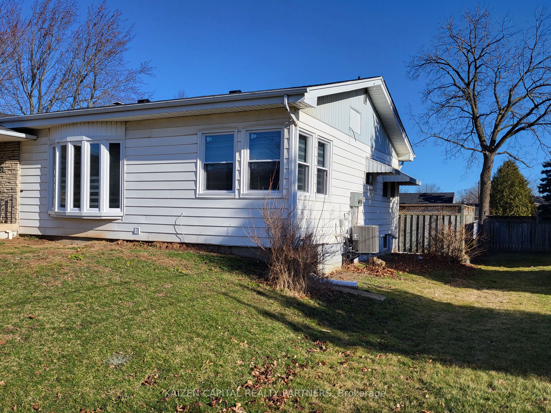 251 King St E