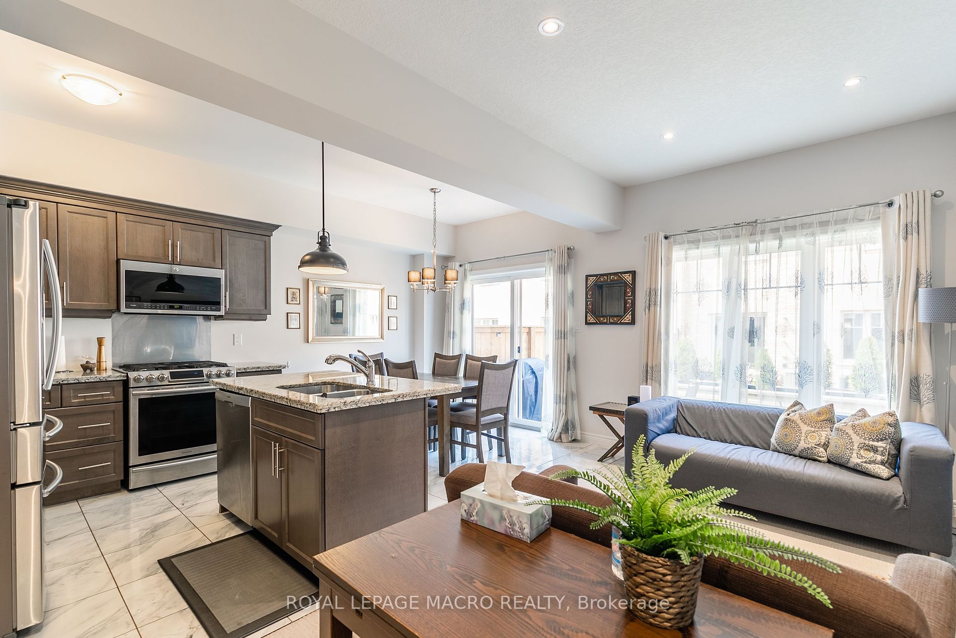 98 Shoreview Place, #45