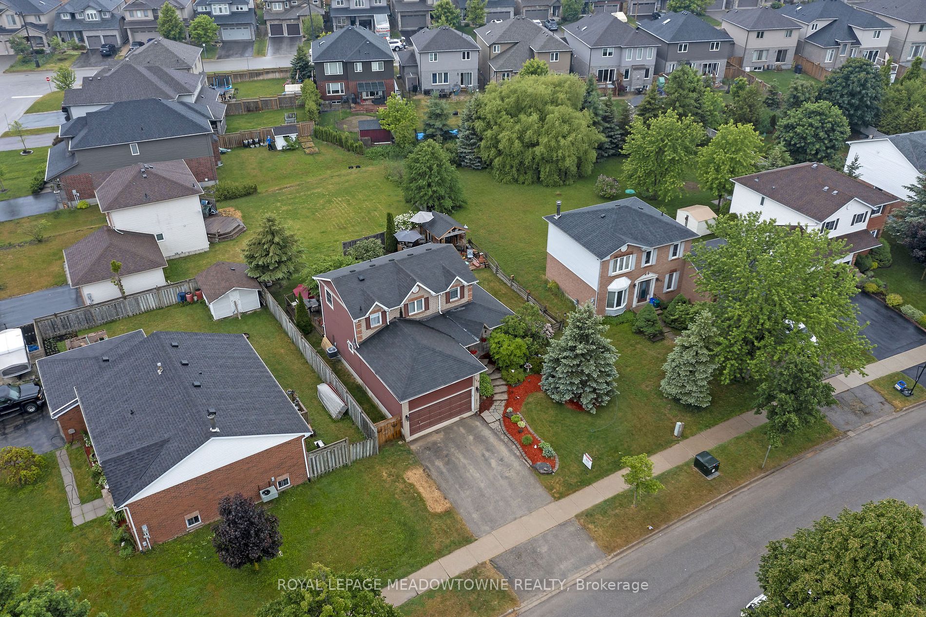 144 Leeson Street S