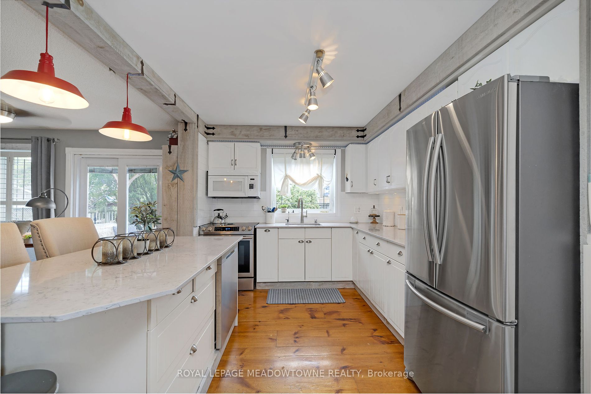 144 Leeson Street S