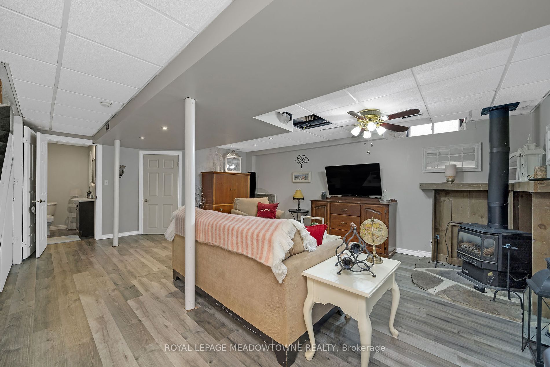 144 Leeson Street S