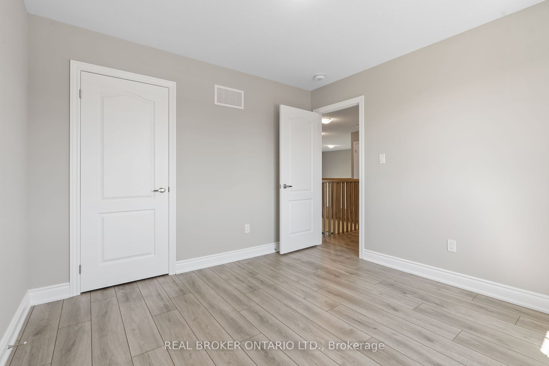 15 Venture Way