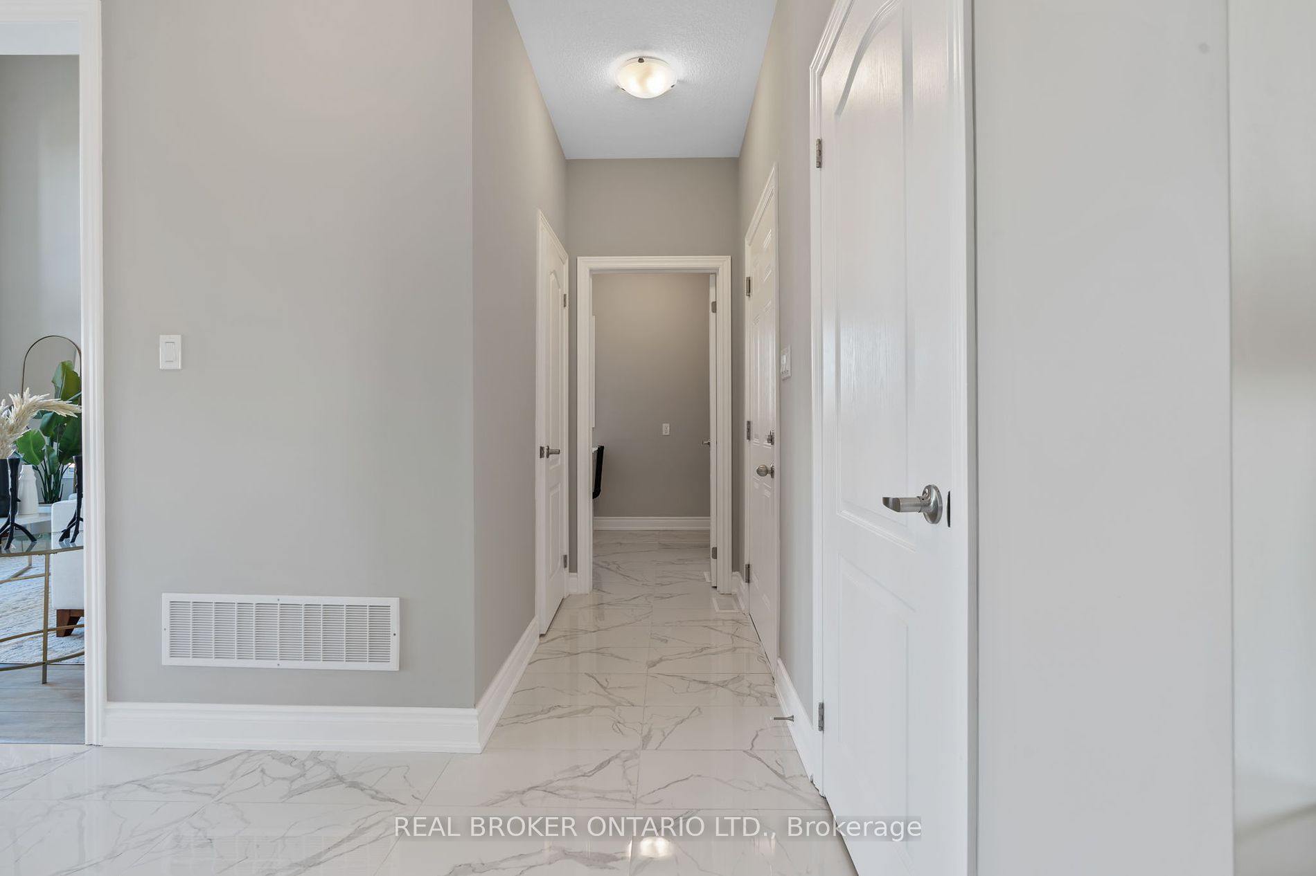 15 Venture Way