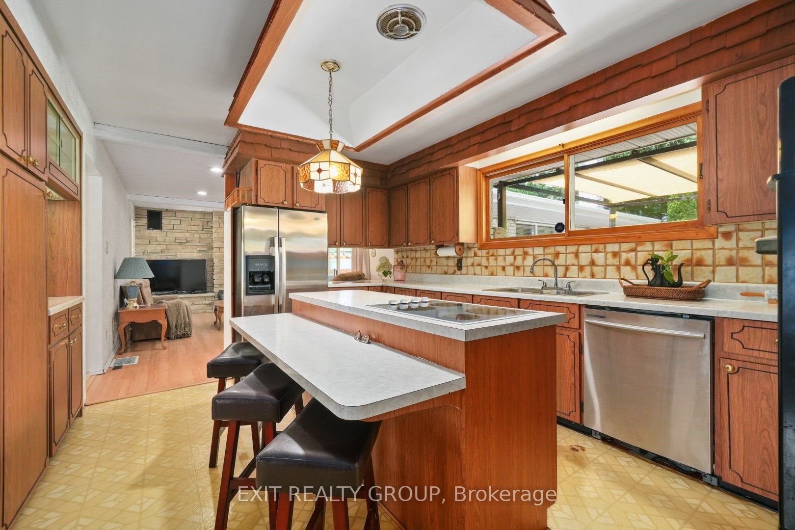 16686 Highway 2