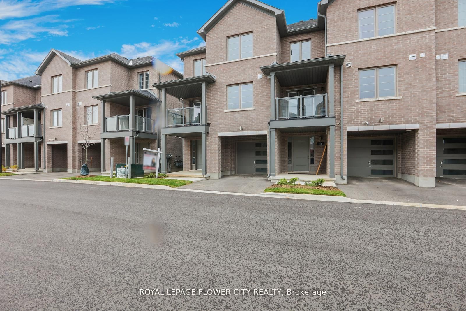 205 West Oak Tr, #16