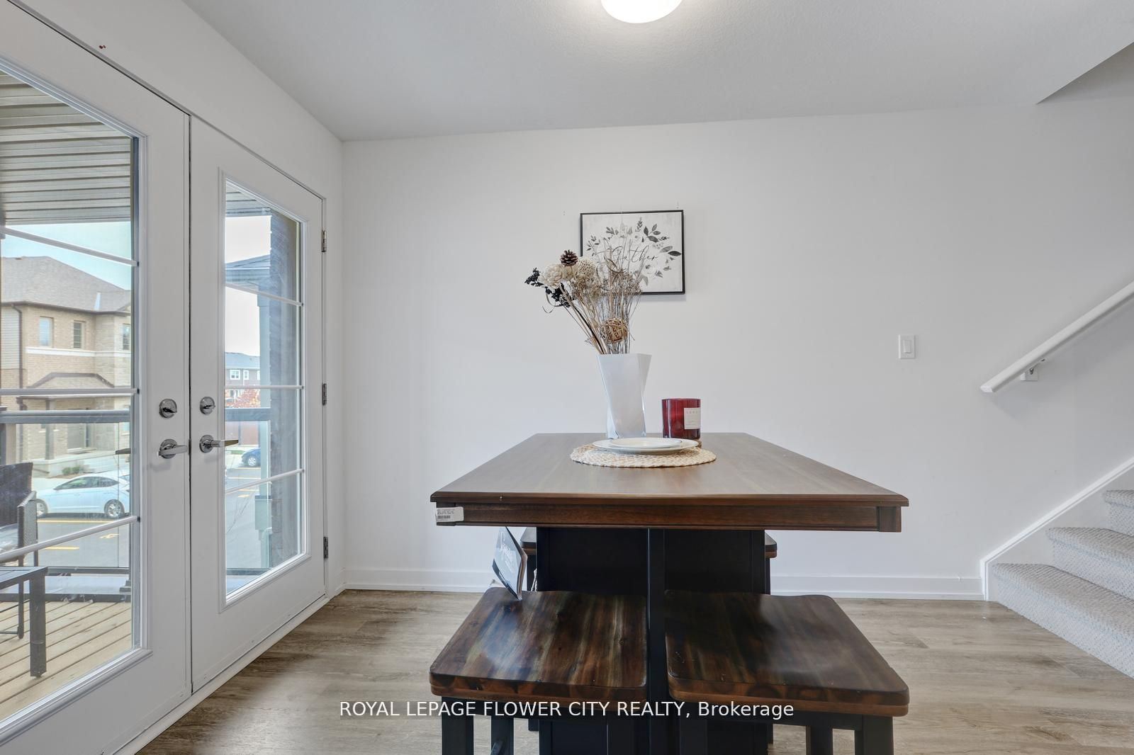 205 West Oak Tr, #16