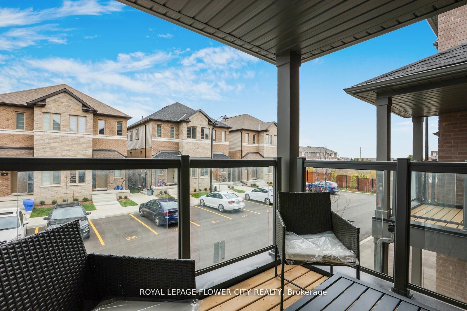 205 West Oak Tr, #16