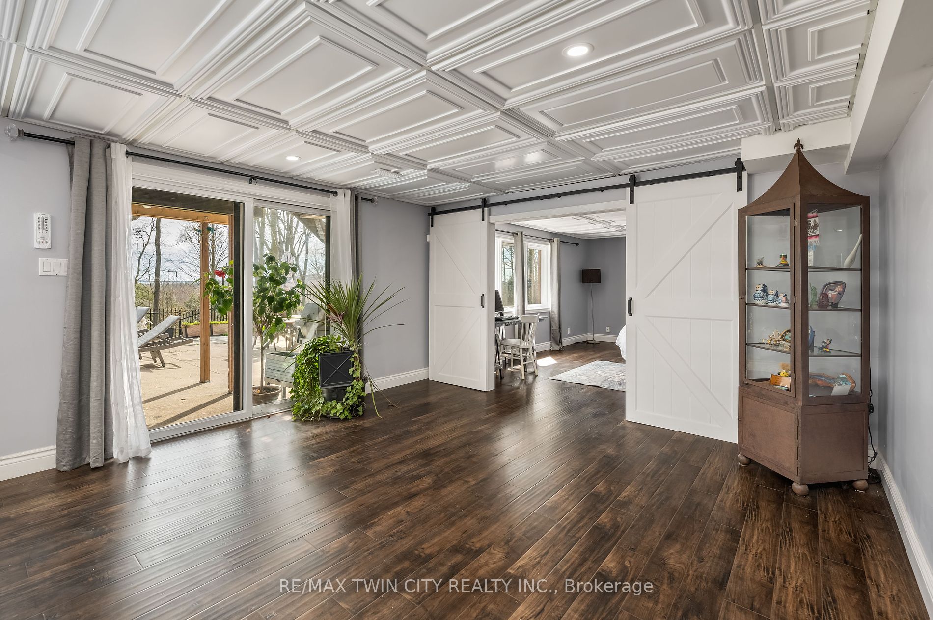 355 Edgehill Drive