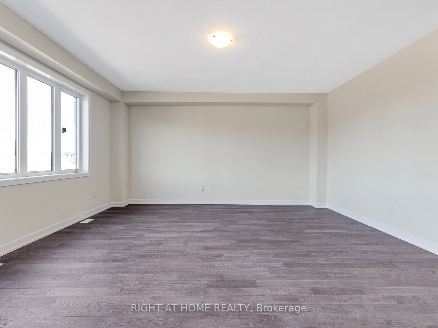 87 Monteith Drive