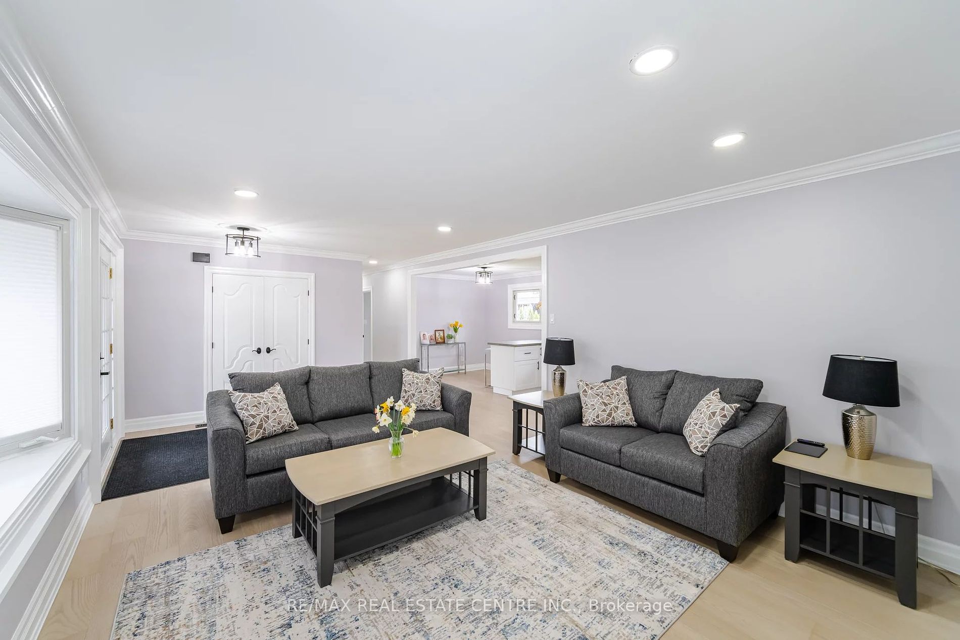 678 Mohawk Road