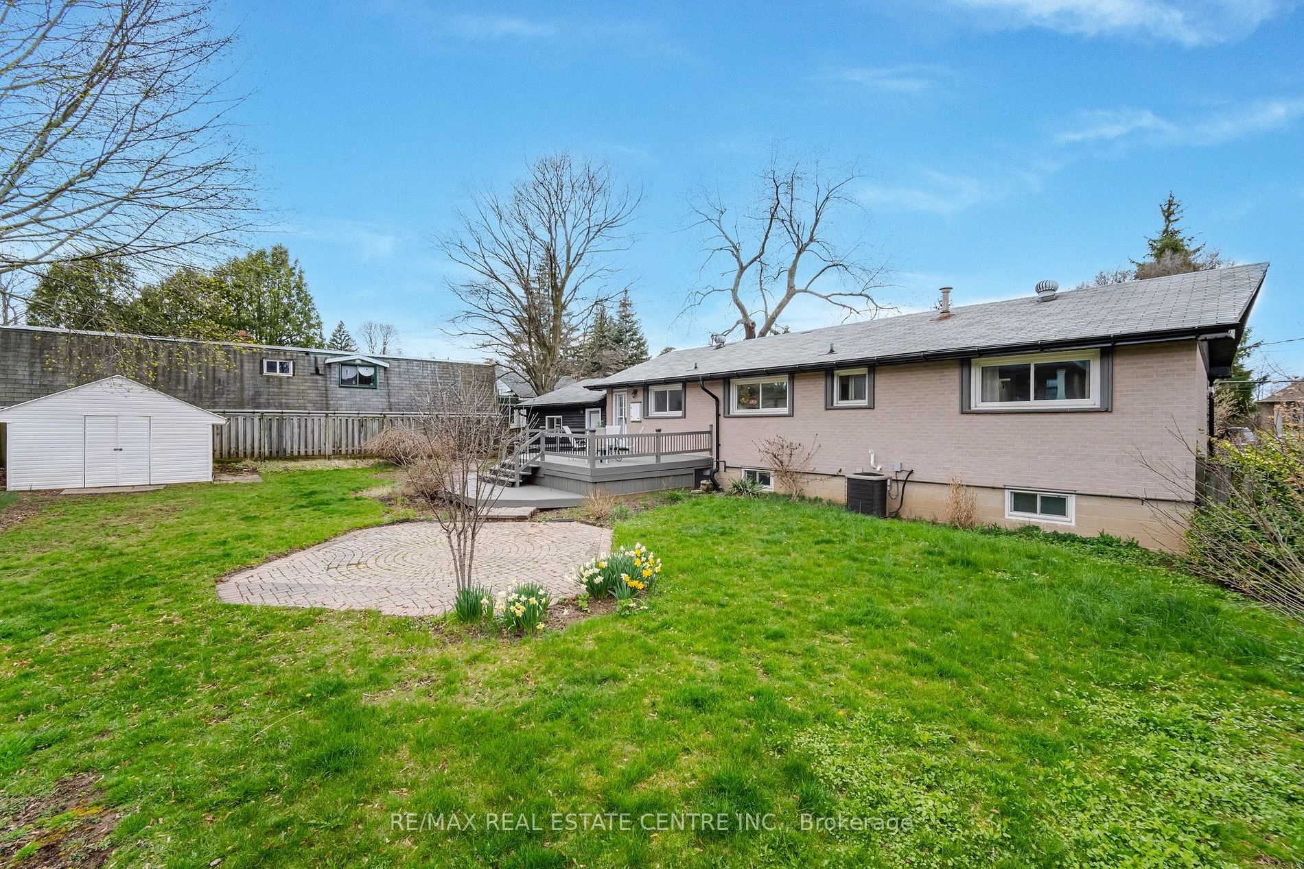 678 Mohawk Road