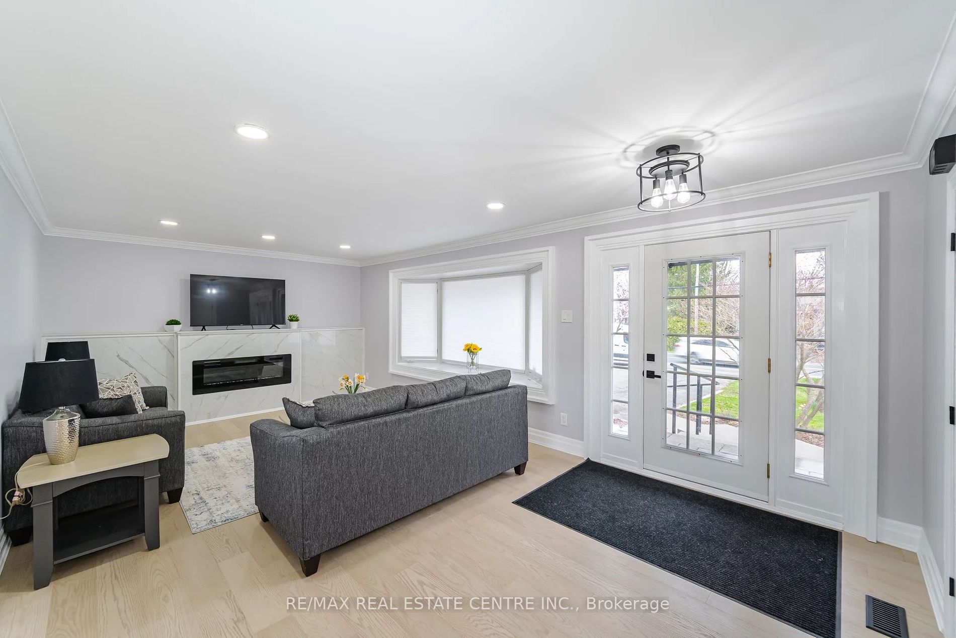 678 Mohawk Road