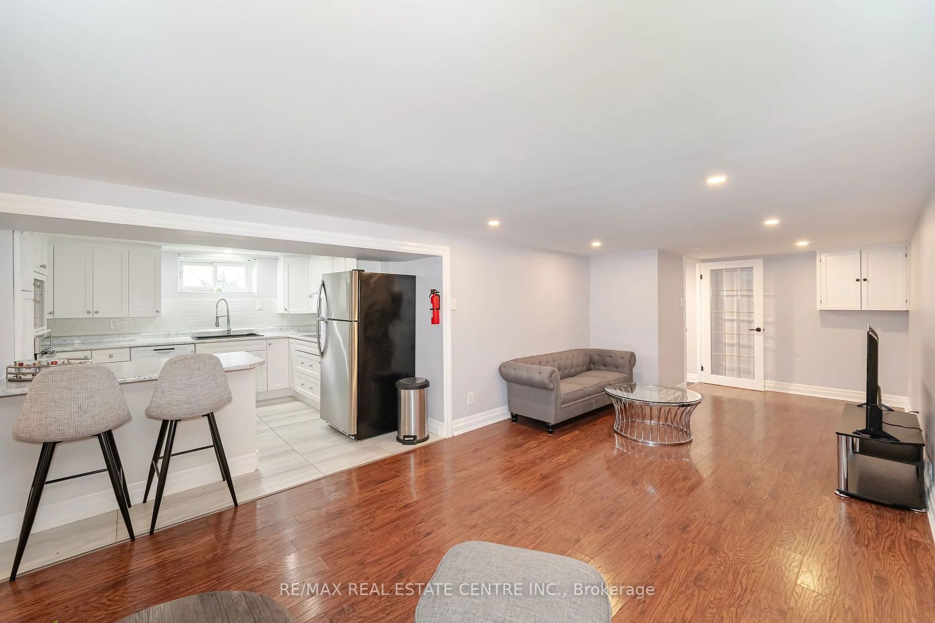 678 Mohawk Road