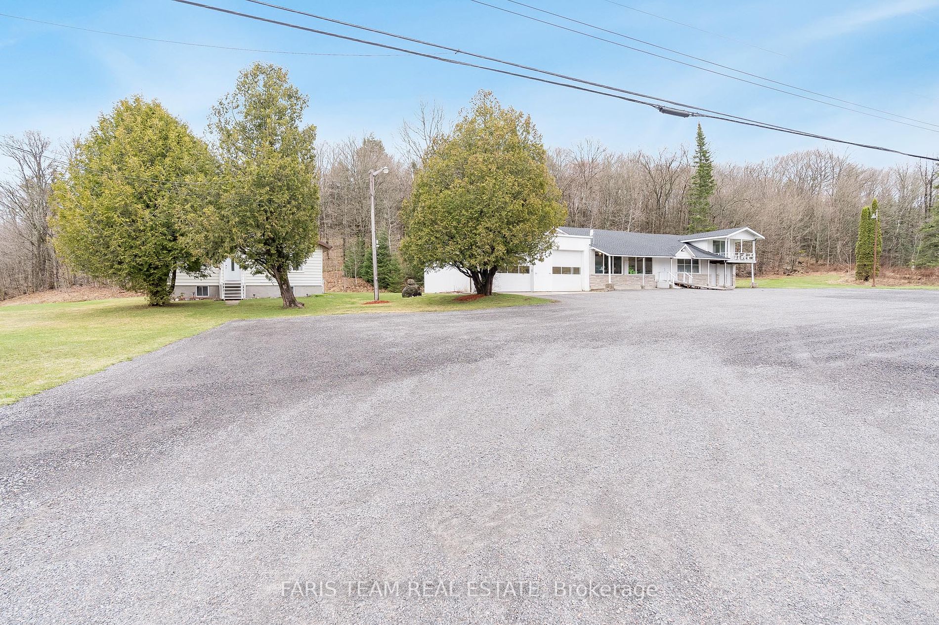 949 Raymond Rd