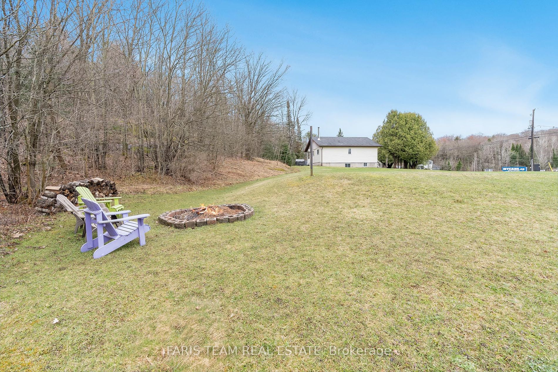 949 Raymond Rd