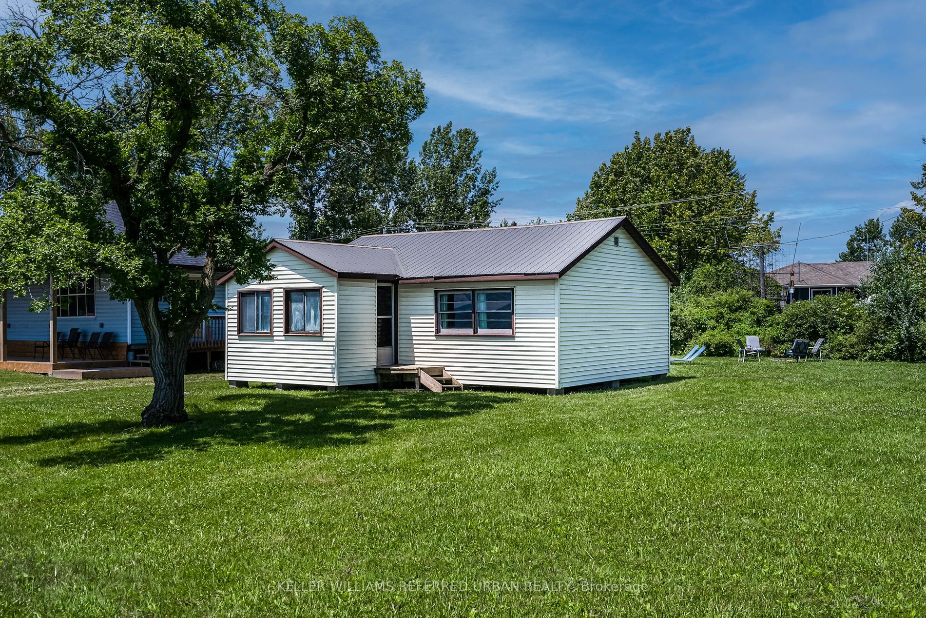 845 Lakeshore Rd