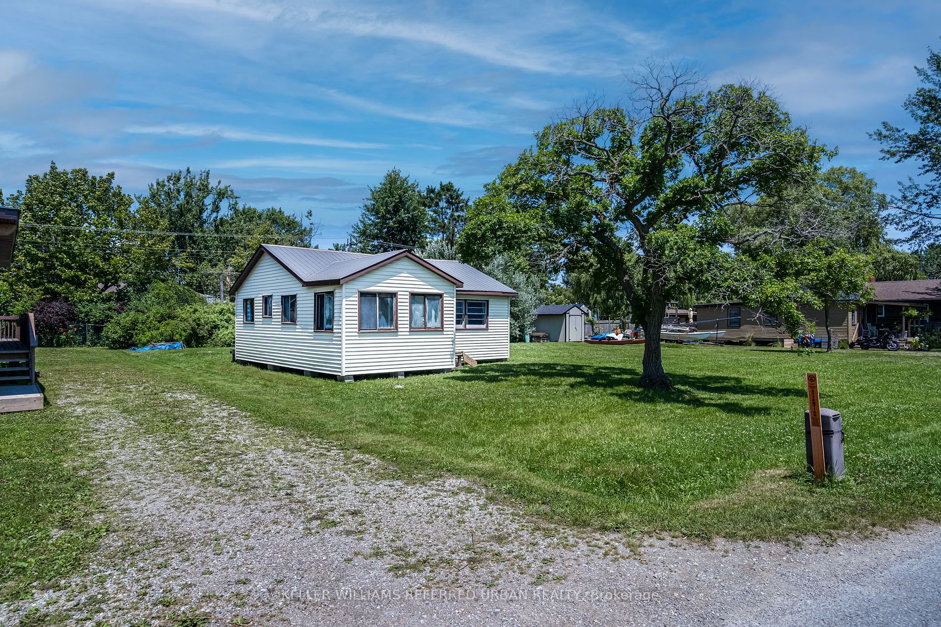845 Lakeshore Rd
