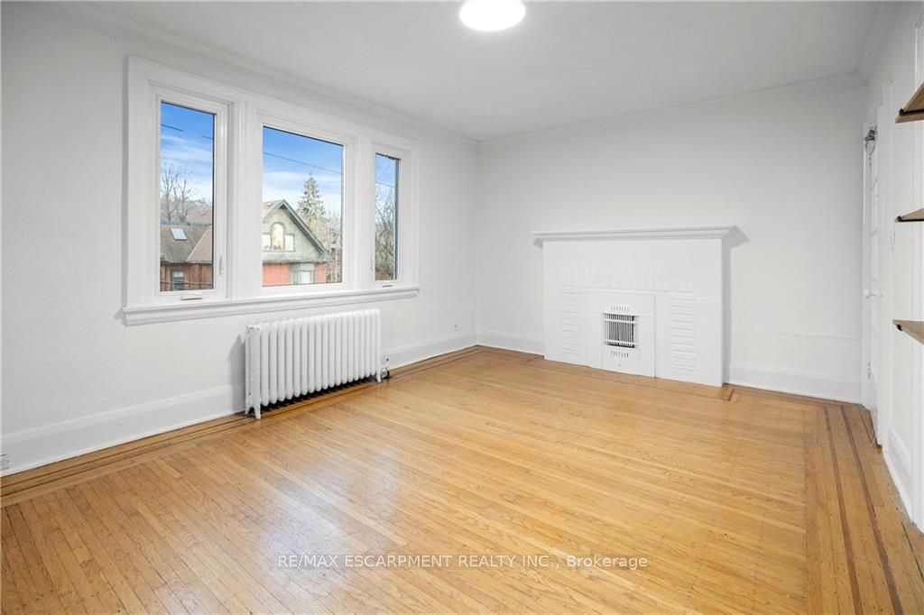 312 Aberdeen Avenue #1