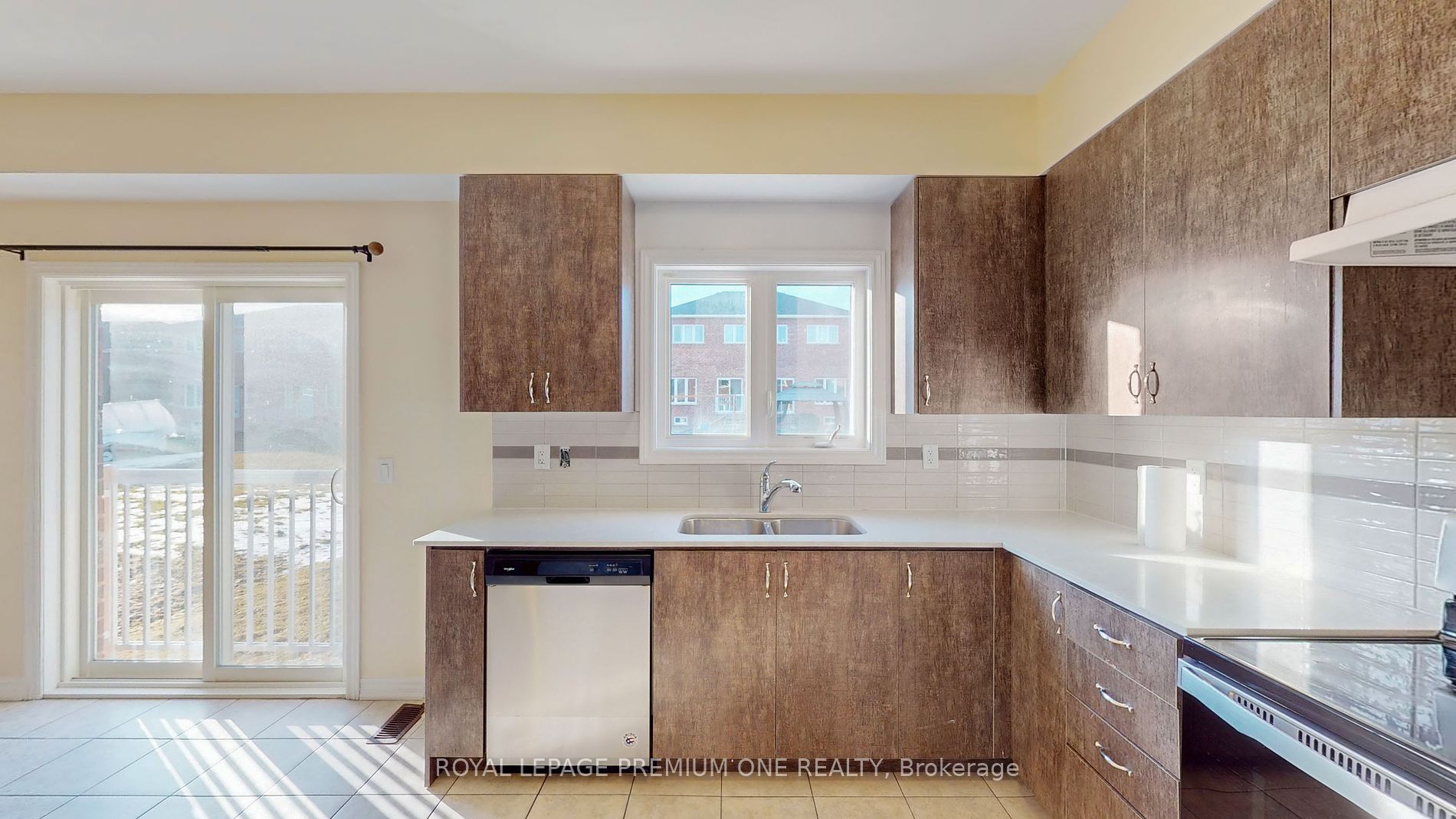 344 Ridley Crescent