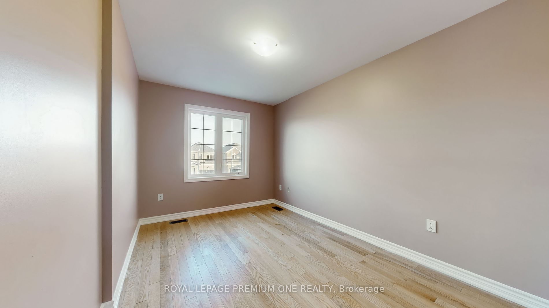 344 Ridley Crescent