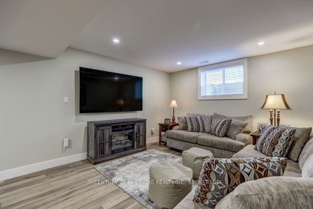 258 IRONWOOD Way #10