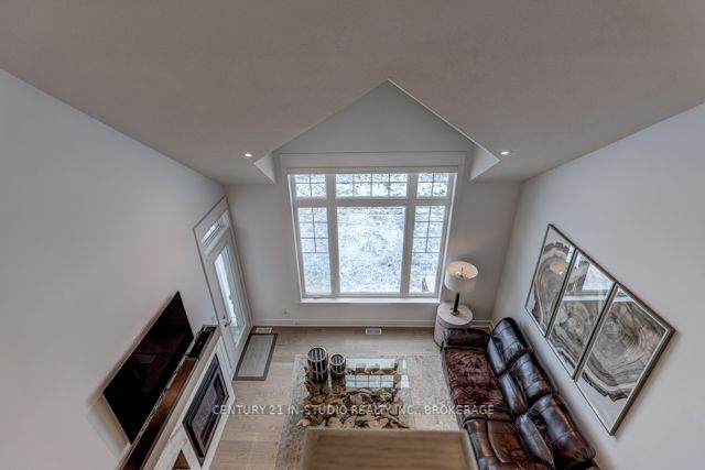 258 IRONWOOD Way #10