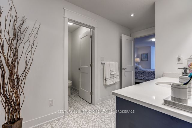 258 IRONWOOD Way #10