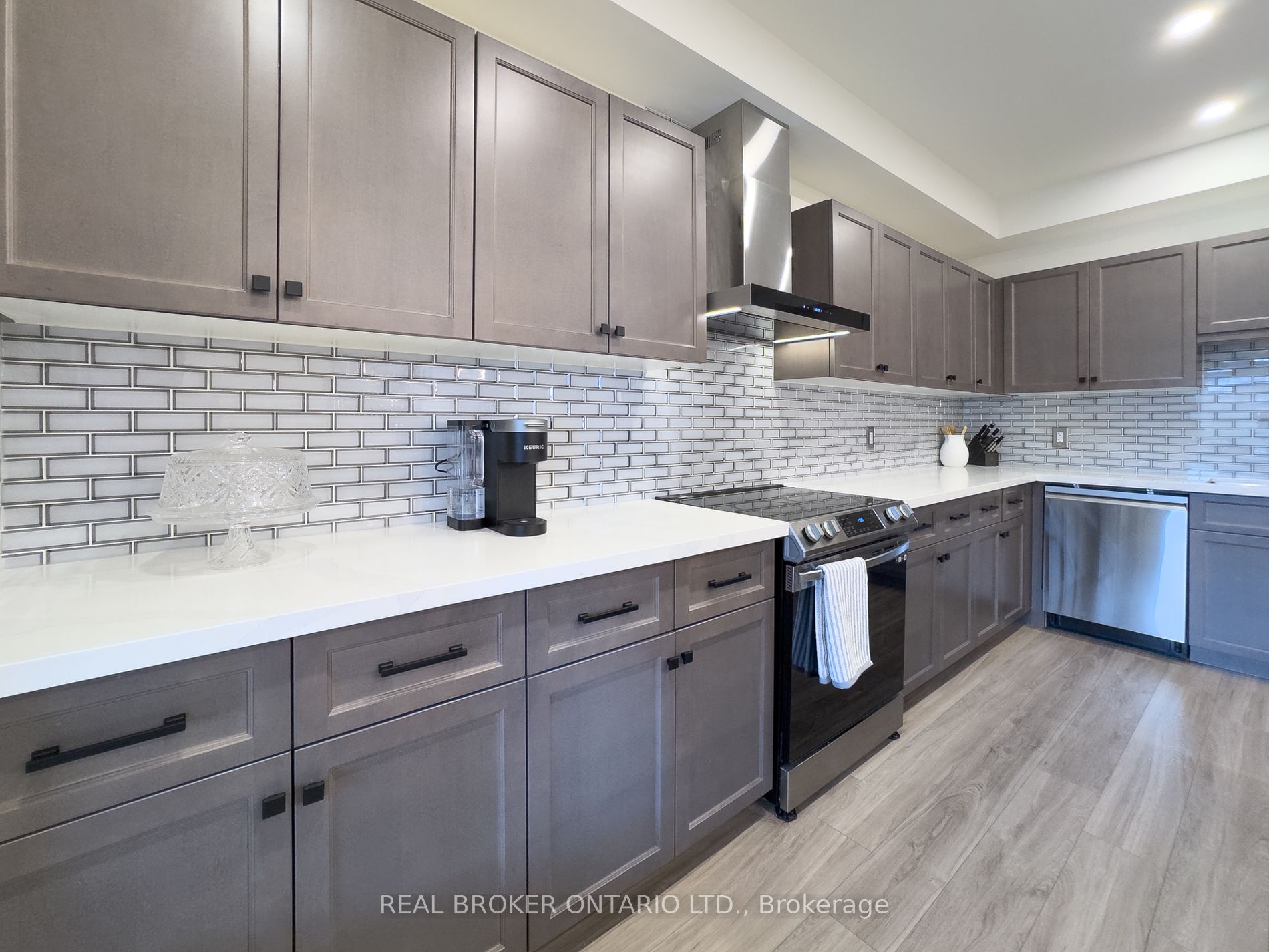 3293 Homestead Drive
