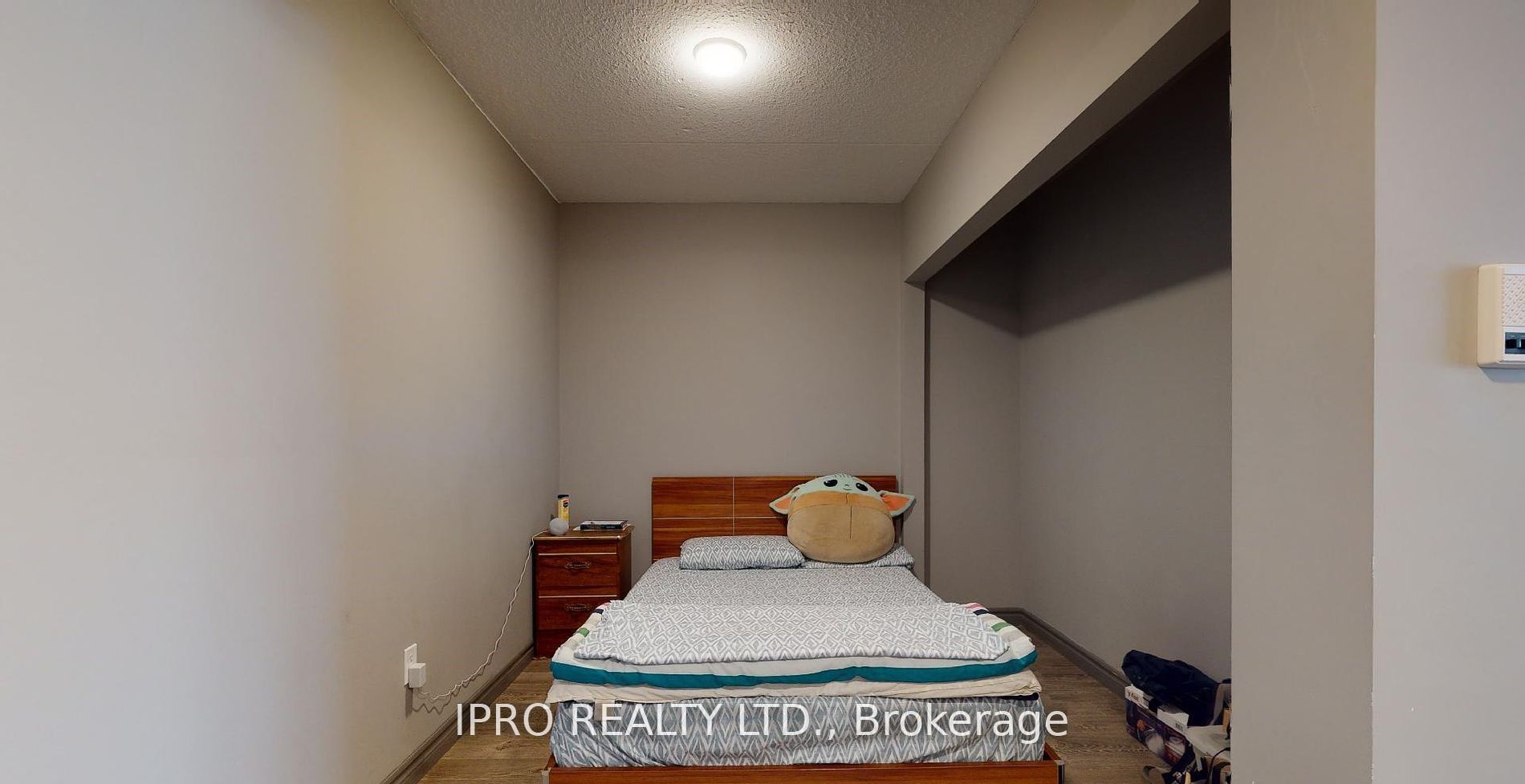 321 Spruce St, #303