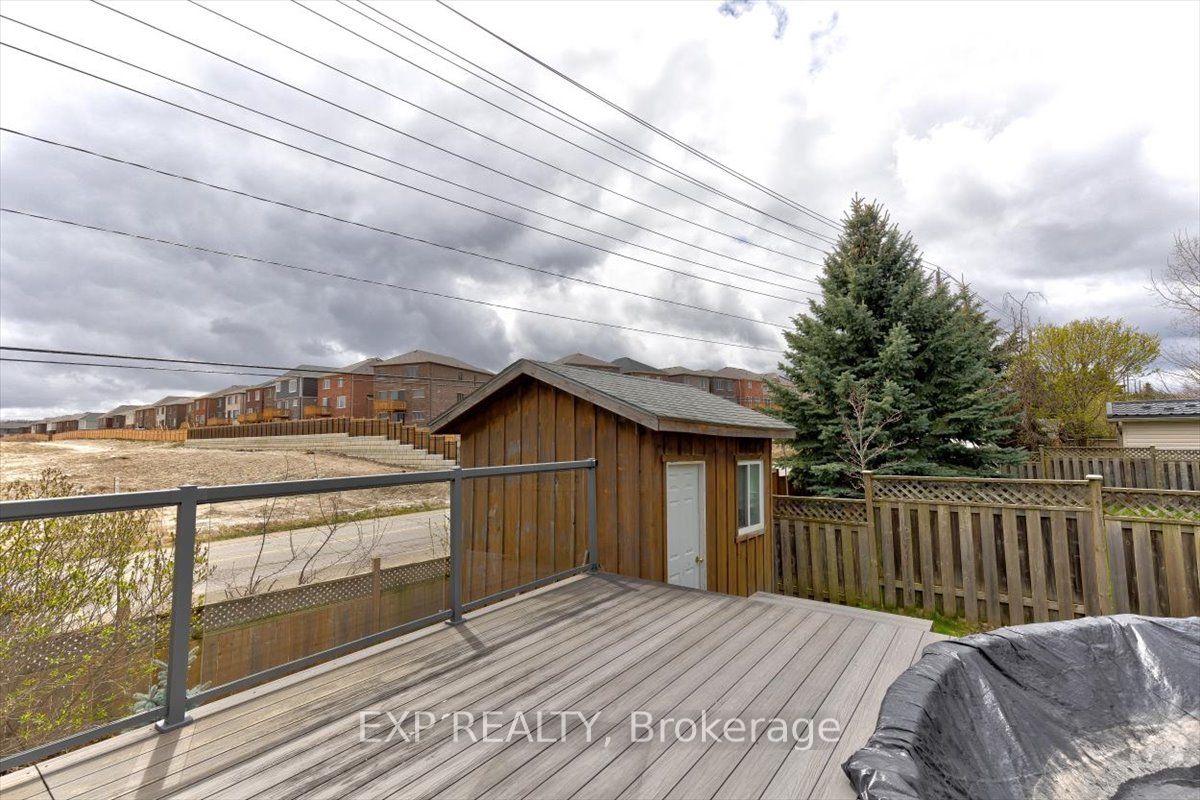 507 Commonwealth Crescent